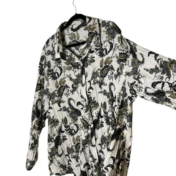 shirt ,blouse,women 4x,crinkle,lightweight,like new,paisley,front closure career - Picture 13 of 13